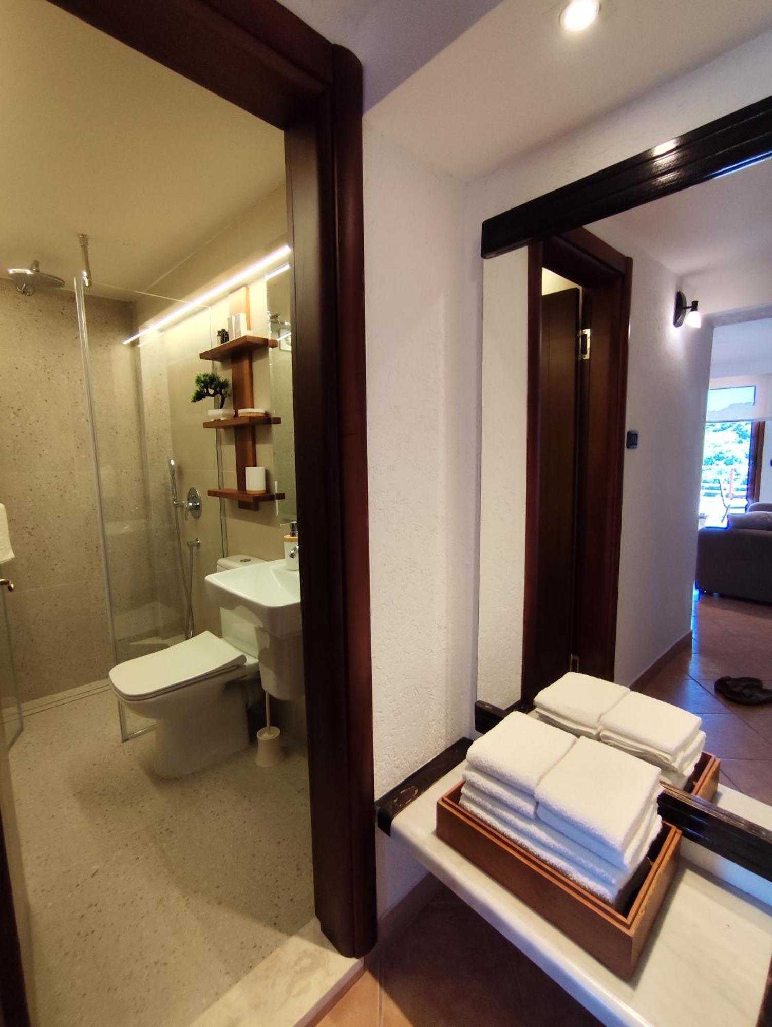 Guest House Jedro Petrovac Pokoj fotografie