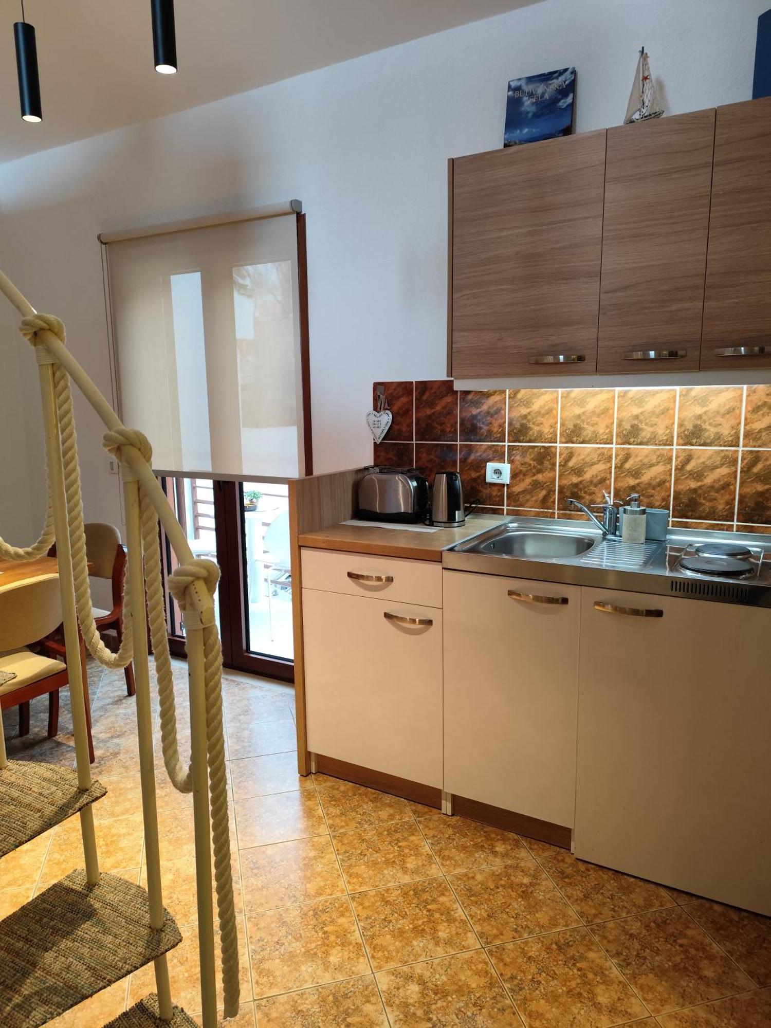 Guest House Jedro Petrovac Pokoj fotografie