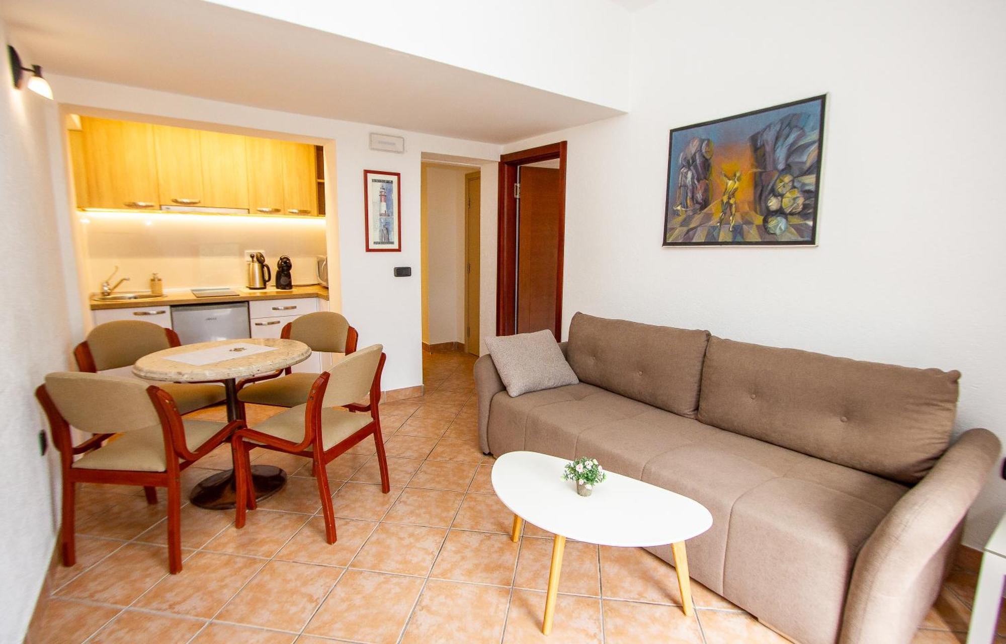 Guest House Jedro Petrovac Exteriér fotografie