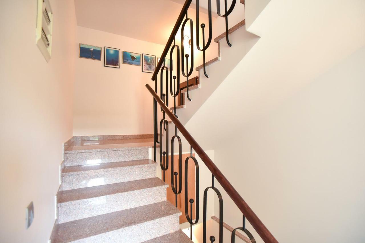 Guest House Jedro Petrovac Exteriér fotografie